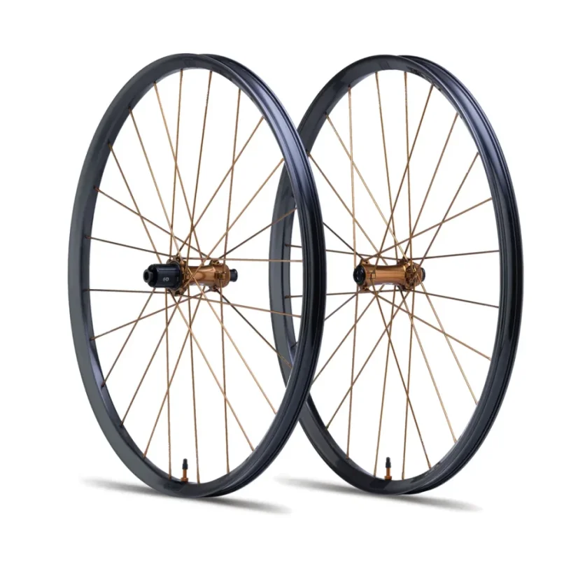 Whisp Carbon SOLiX