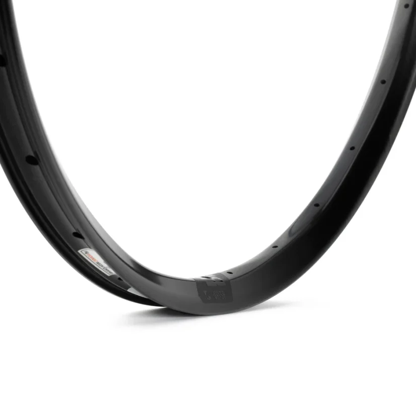 Ráfek Whisp Carbon - Průměr kol: 29", Počet paprsků: 28
