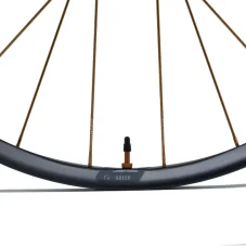 Ráfik Whisp Carbon