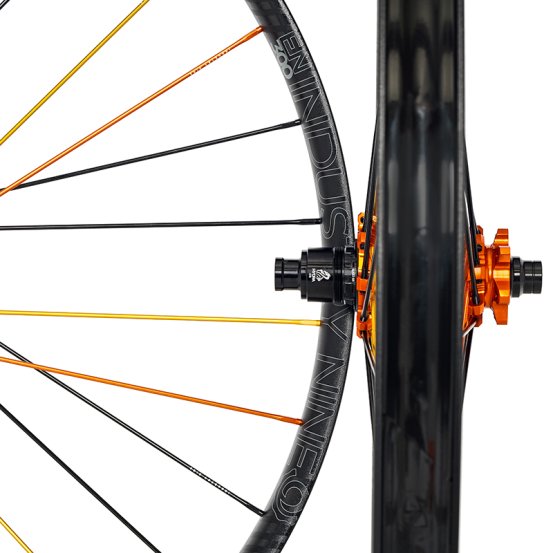 ENDURO 300 HYDRA black
