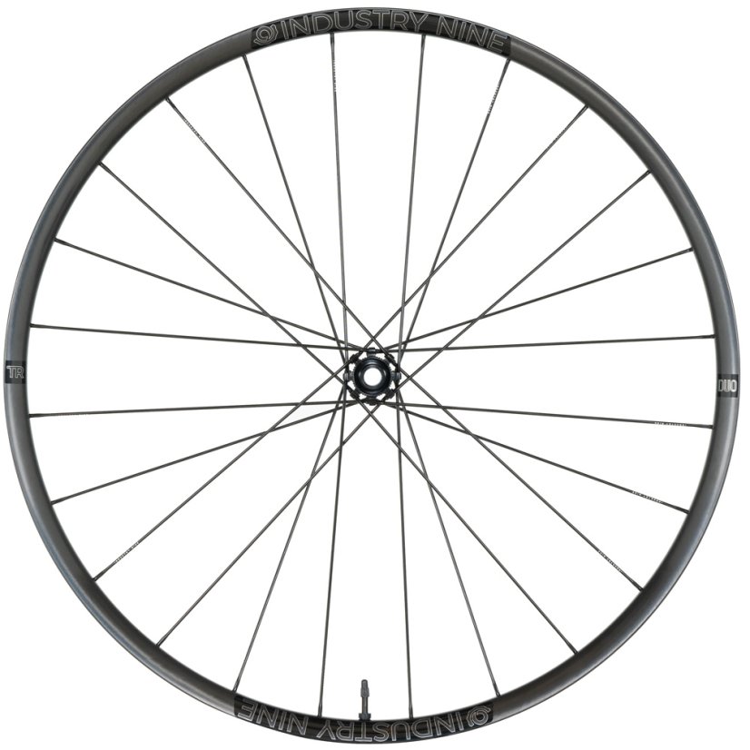 SOLIX Trail Carbon Black