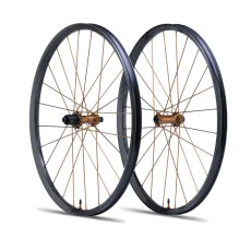 Whisp Carbon SOLiX