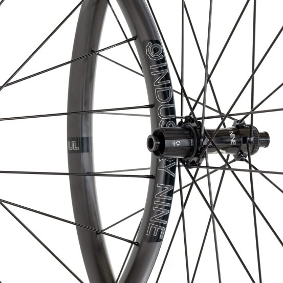 SOLIX M UL300 CARBON