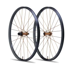 Whisp Carbon SOLiX Wheelset