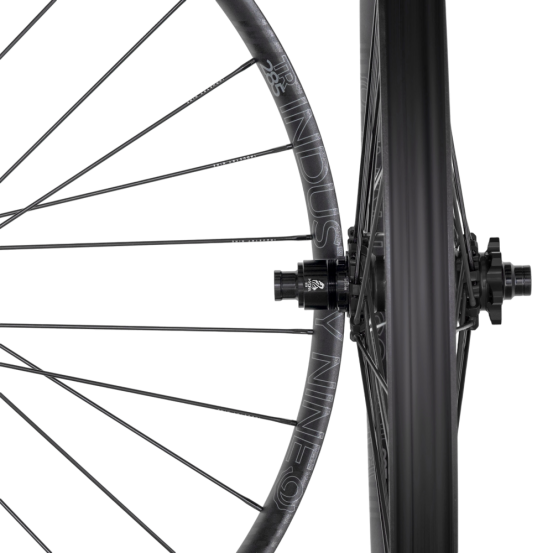 HYDRA TRAIL 285 32H black