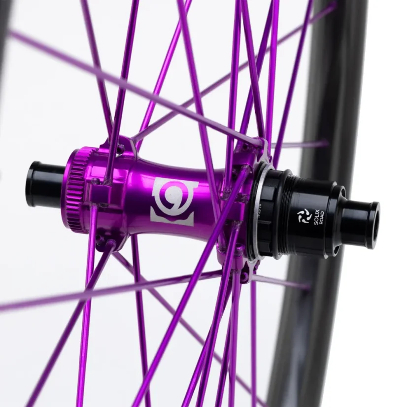 Revive Carbon Solix